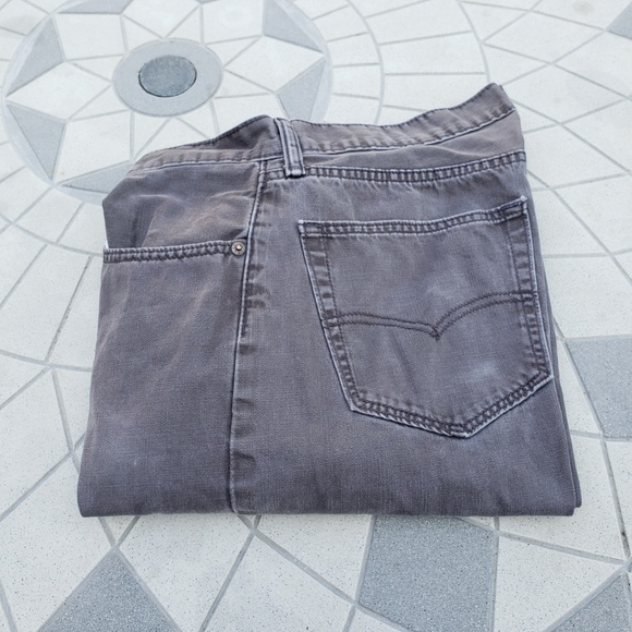 *SOLD* Levi's 505 Straight Jeans 36x34 - Picture 6 of 7